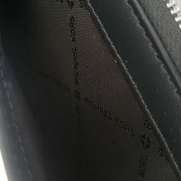 Michael Kors Jet Set Large Ombré Signature Logo Crossbody – NWT - Picture 9 of 16